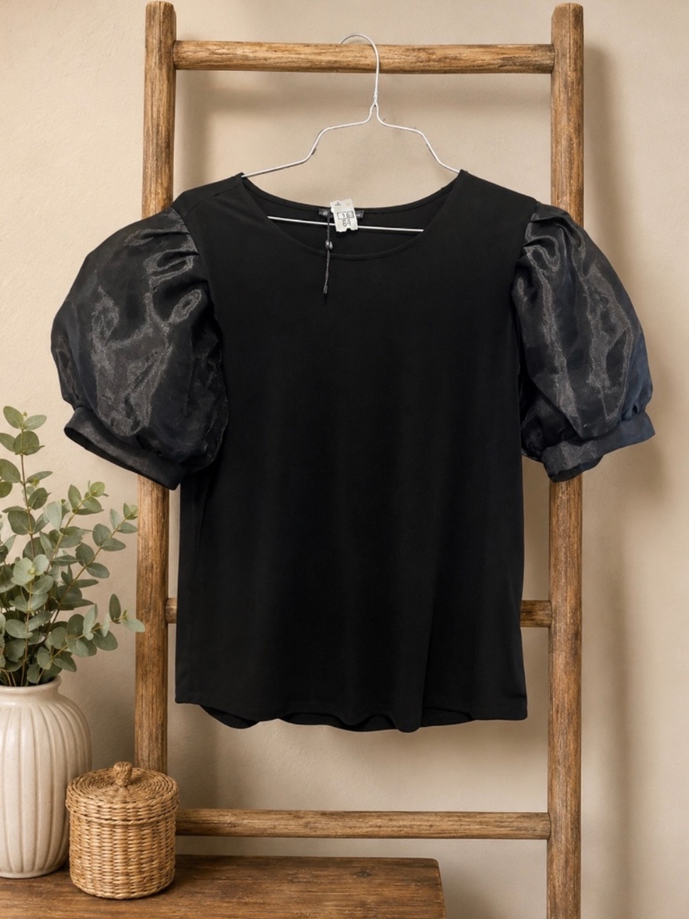 Adrianna Papell Black Puff Sleeve Blouse – Size Medium